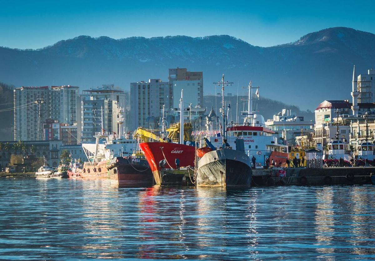 Orbi City In Batumi Bagian luar foto