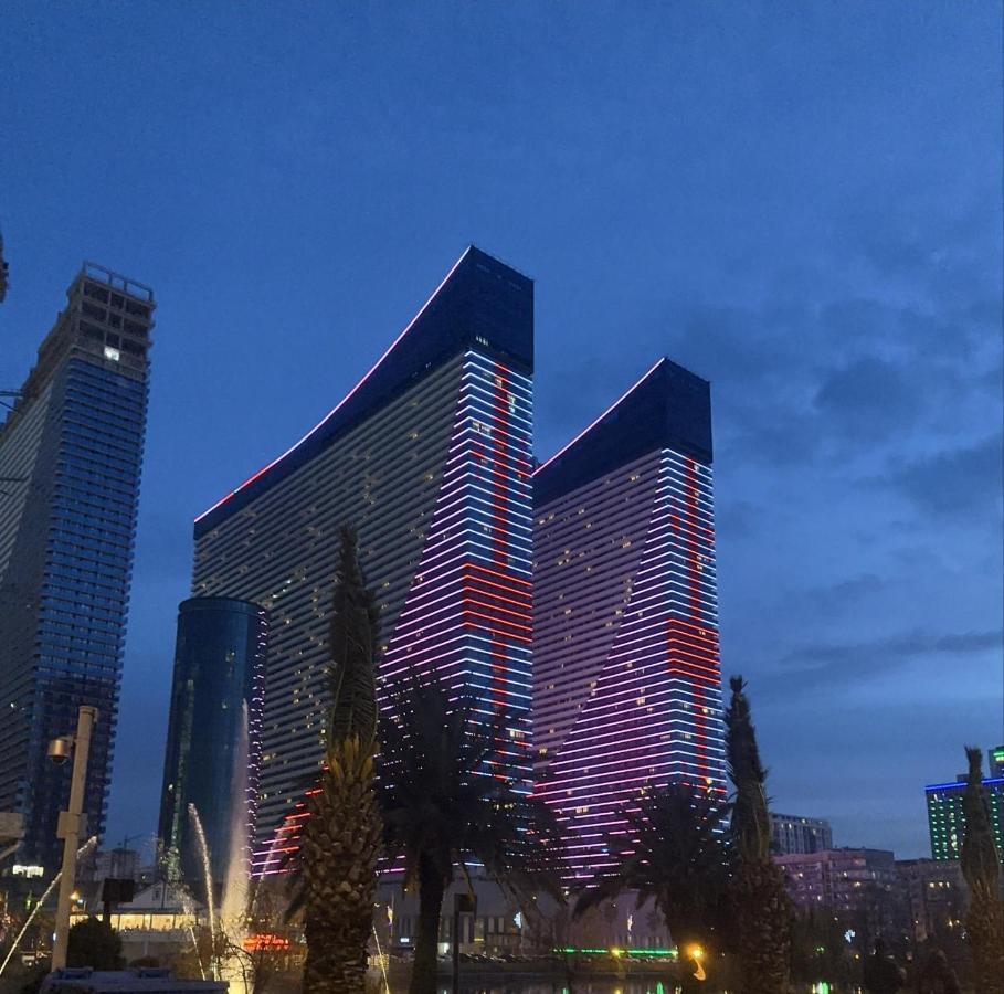 Orbi City In Batumi Bagian luar foto